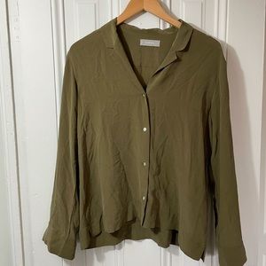 Everlane silk top (12)